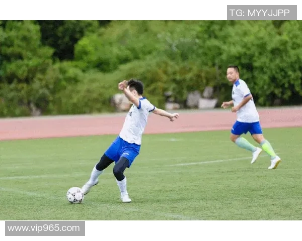 实时更新体育比分足球赛事动态助您掌握比赛精彩瞬间与结果分析