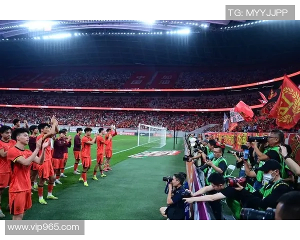 中国足球迎战菲律宾队期待精彩对决展现亚洲足球实力与激情